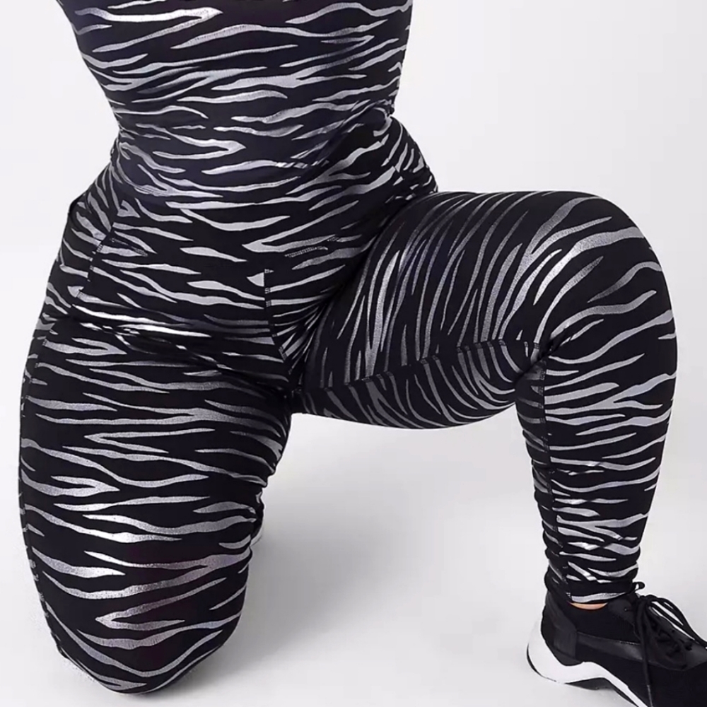 Lane Bryant Livi 7/8 Zebra Leggings